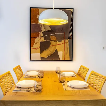 Inftour Medici 6l Apartment